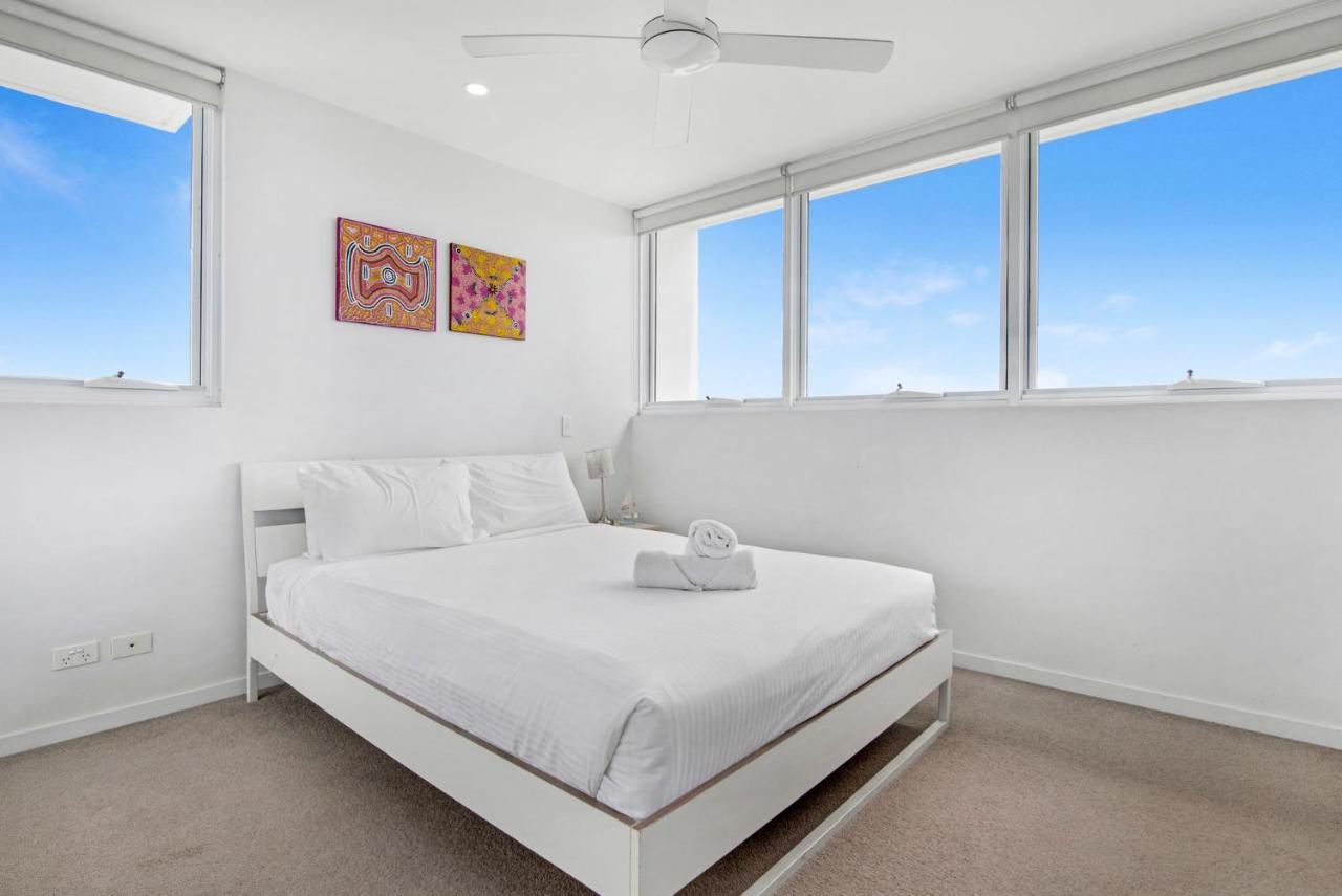 Modern Contemporary Southport Apartment - Coasthm Gold Coast Dış mekan fotoğraf