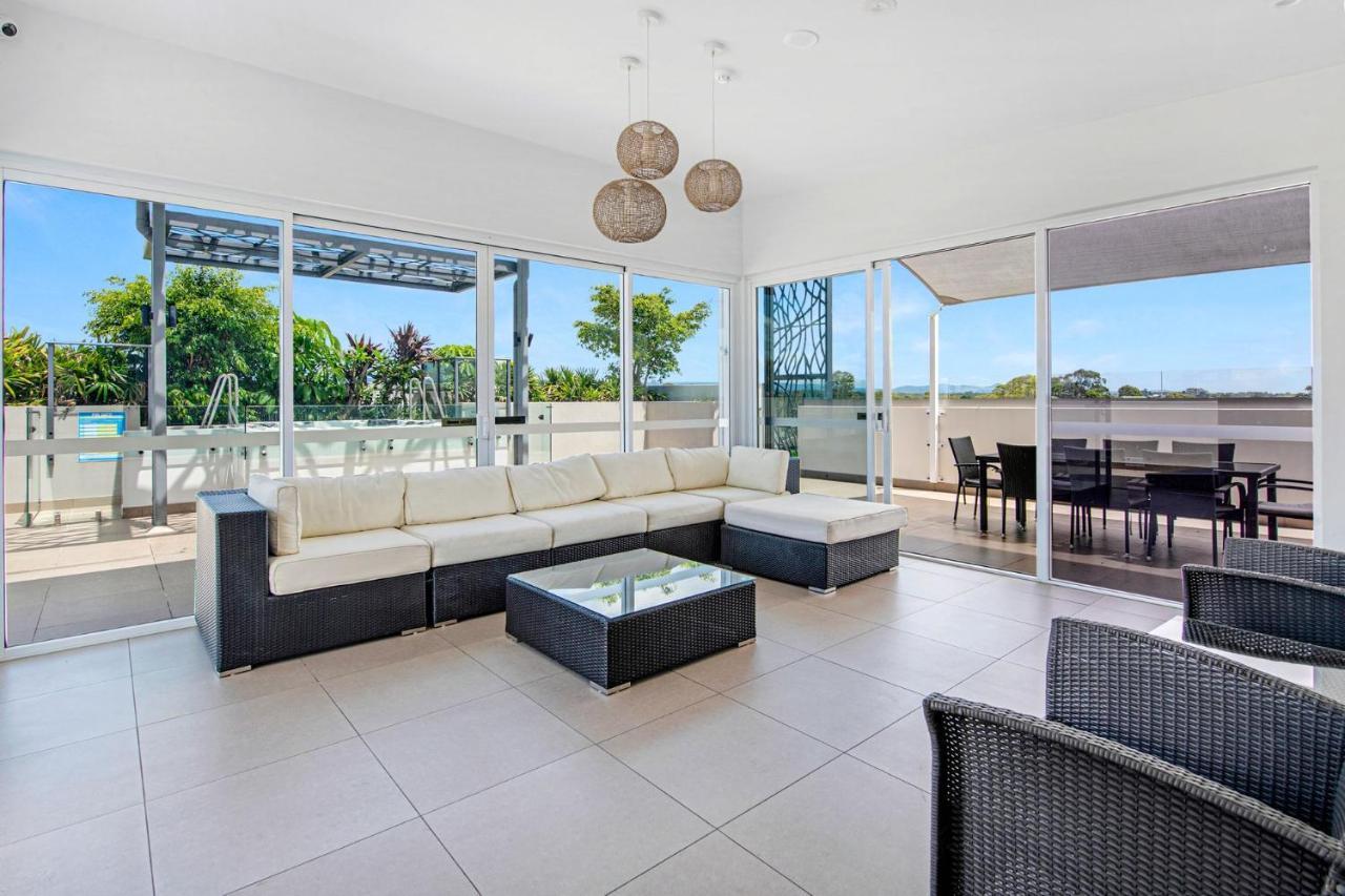 Modern Contemporary Southport Apartment - Coasthm Gold Coast Dış mekan fotoğraf